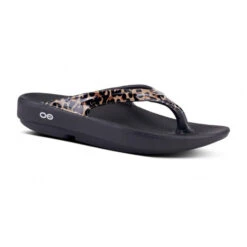 OOfos Women'a Oolala -Fashion Footwear Store 4077 487353 3159048 image 1288215 43d4d559 4634 4b1e 93cb 832603c2f21f